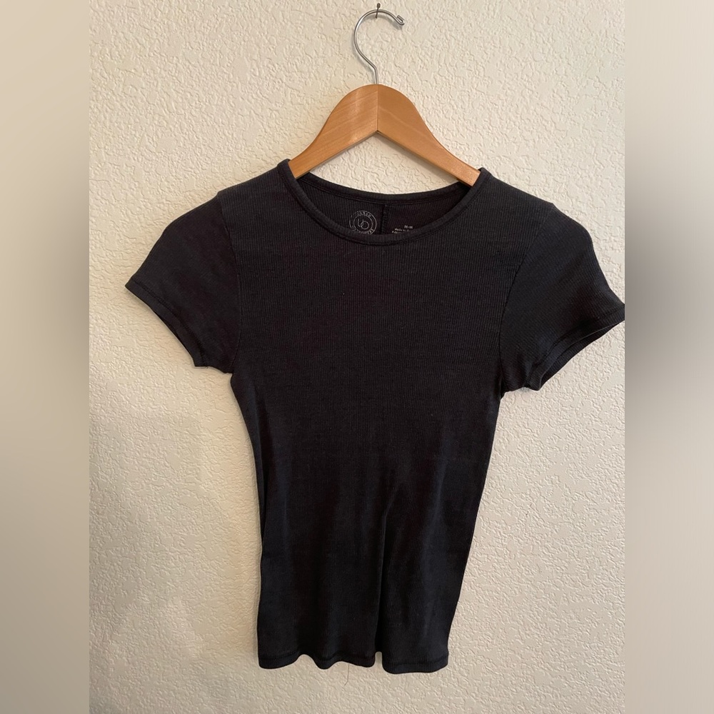 Urban outfitters black tee
